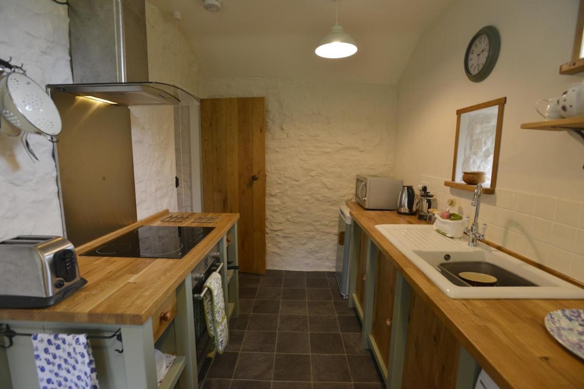 Dandelion Cottage, Amroth Exterior foto